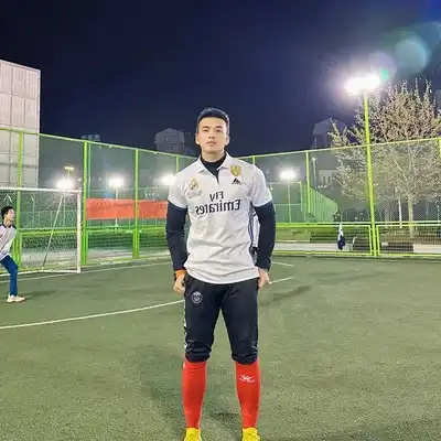 周鑫娜